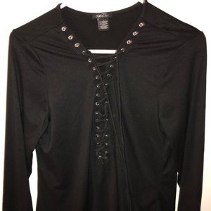 black long sleeves t shirt